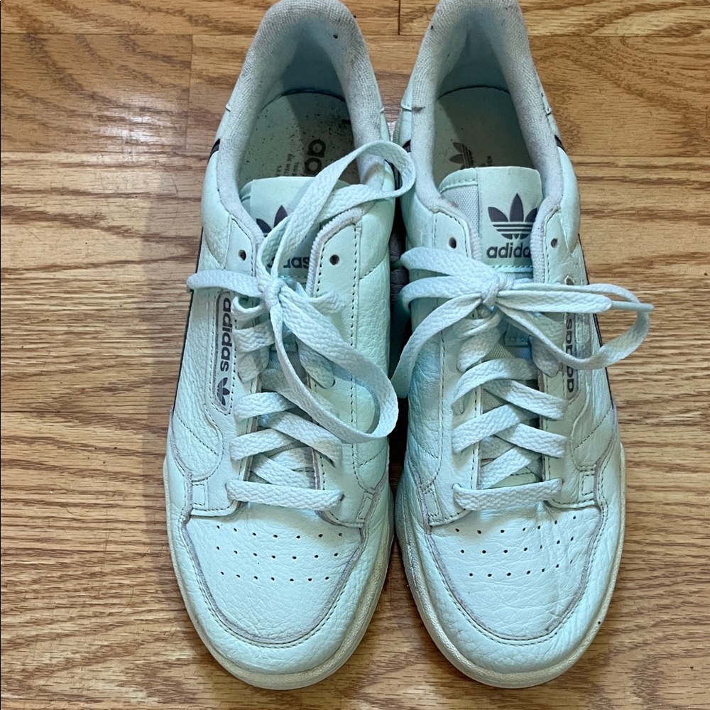 Adidas Women's Light Blue Sneakers
